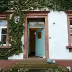 Ludwig Im Kuenstlerhaus アパート *